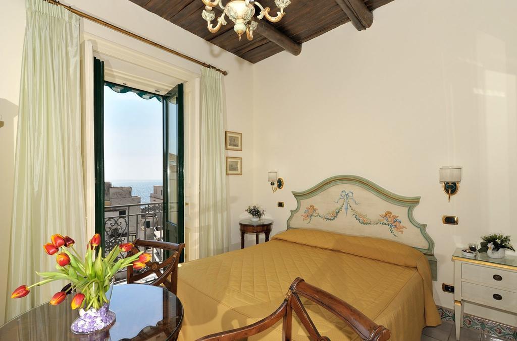 أمالفي Residenza Del Duca الغرفة الصورة