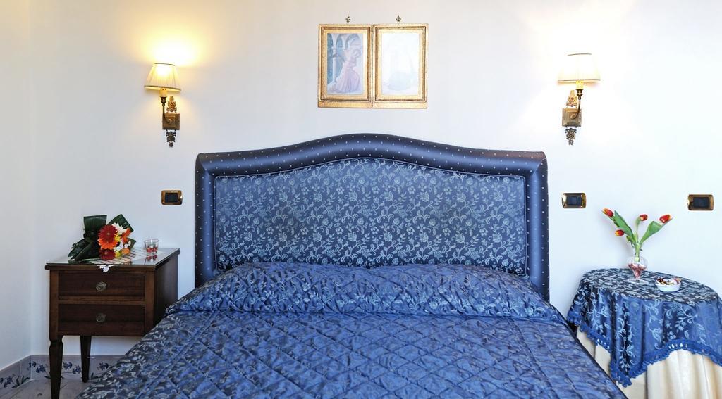 أمالفي Residenza Del Duca الغرفة الصورة