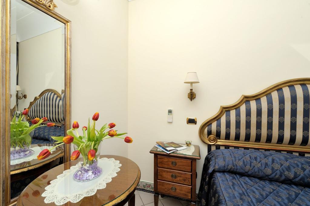 أمالفي Residenza Del Duca الغرفة الصورة